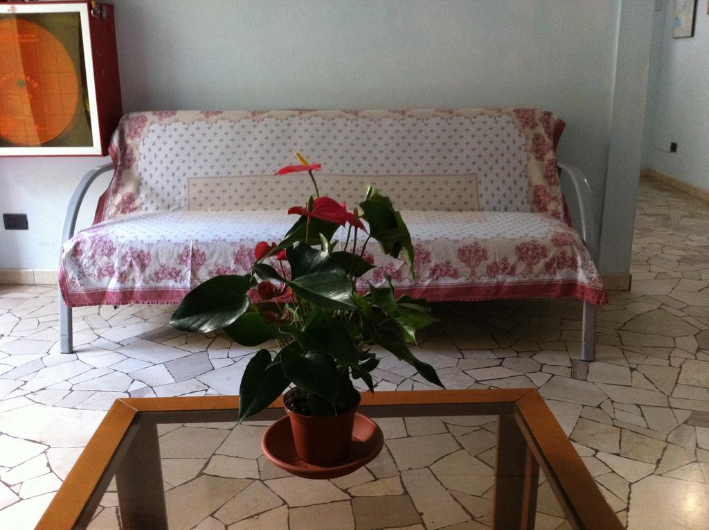 Hotel Mira Varese Kültér fotó