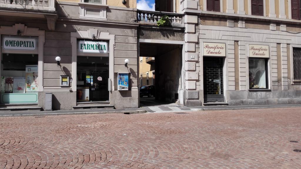 Hotel Mira Varese Kültér fotó