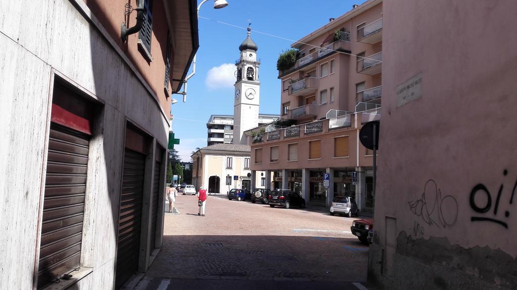 Hotel Mira Varese Kültér fotó