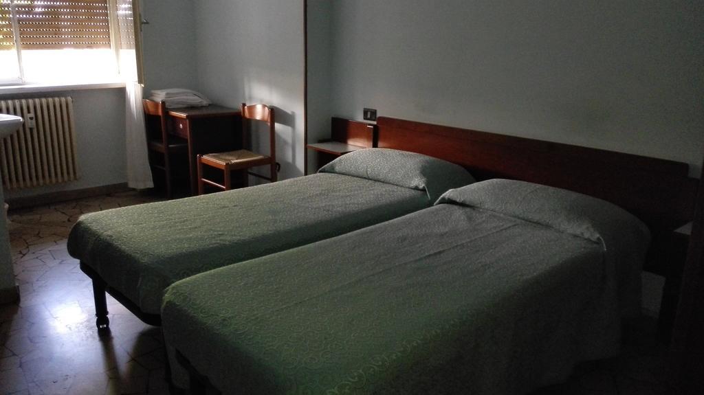 Hotel Mira Varese Szoba fotó