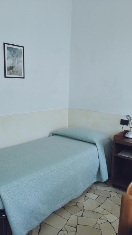 Hotel Mira Varese Kültér fotó
